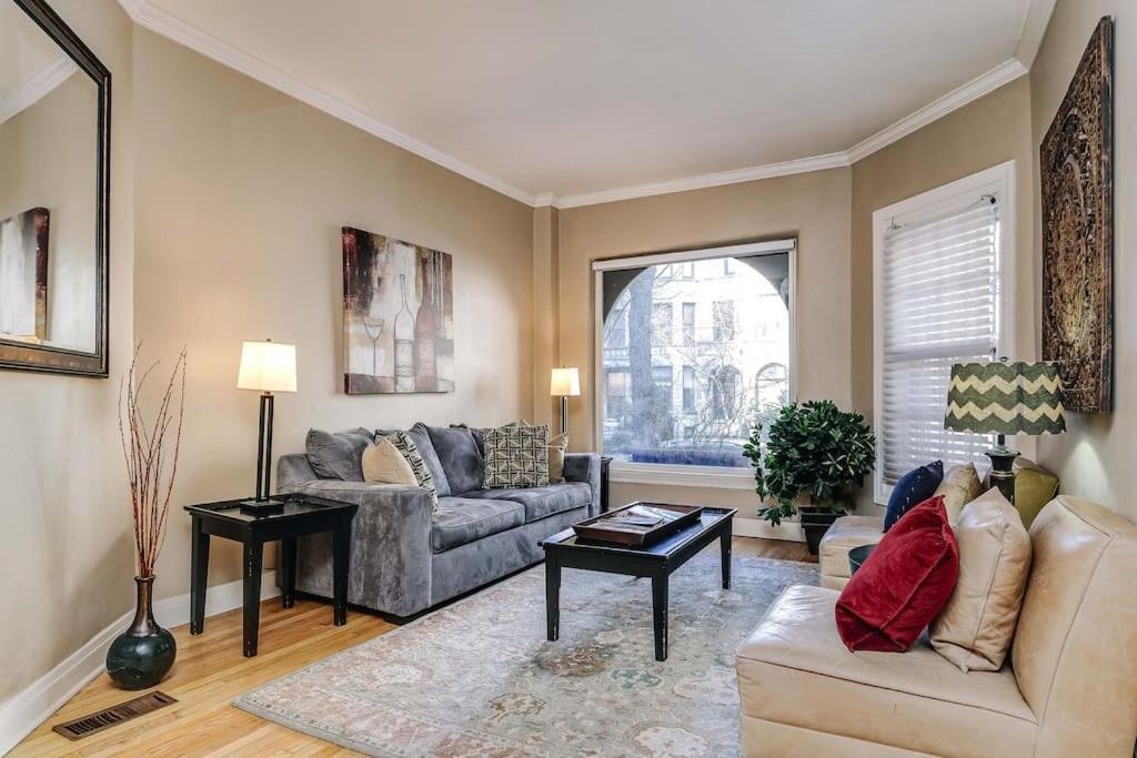 شقة Brownstone In Gold Coast شيكاغو المظهر الخارجي الصورة