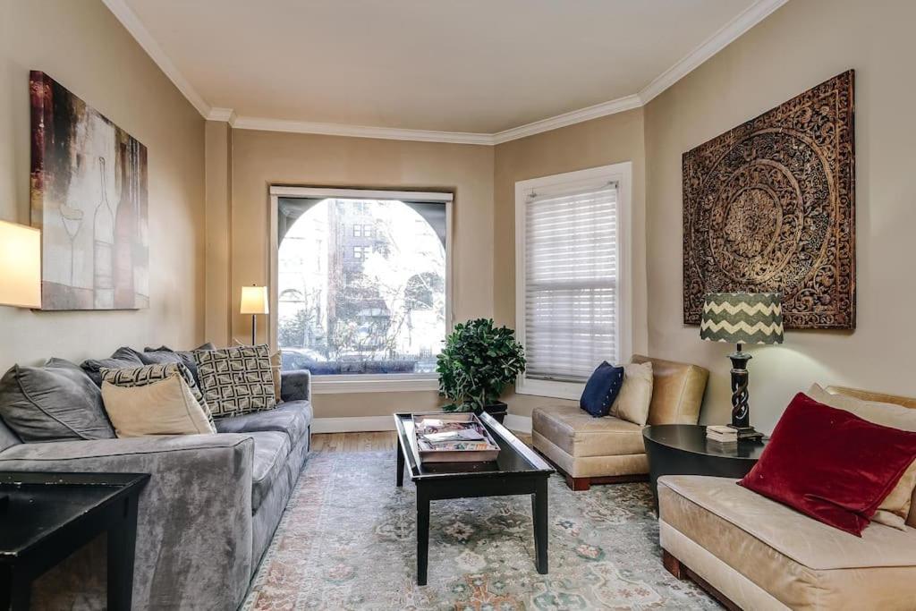 شقة Brownstone In Gold Coast شيكاغو المظهر الخارجي الصورة