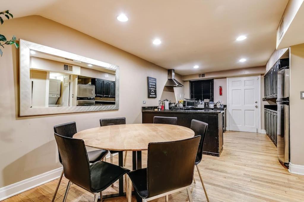 شقة Brownstone In Gold Coast شيكاغو المظهر الخارجي الصورة