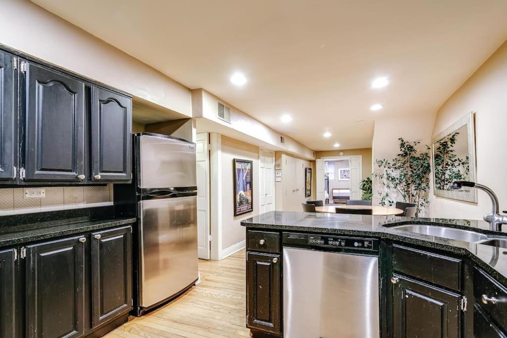 شقة Brownstone In Gold Coast شيكاغو المظهر الخارجي الصورة
